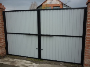 Распашные ворота с ручным управлением - пример 7